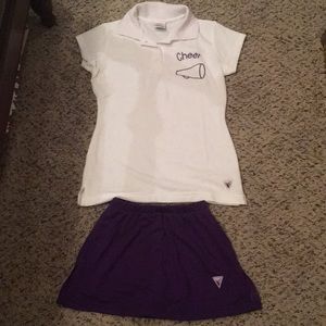 Cheerleading outfit